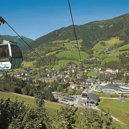 Affluent Penthouse In With Lift * Bad Kleinkirchheim