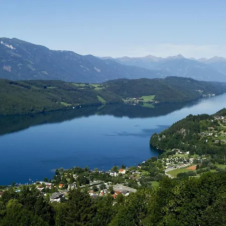 Villa Affluent Penthouse In With Lift Bad Kleinkirchheim